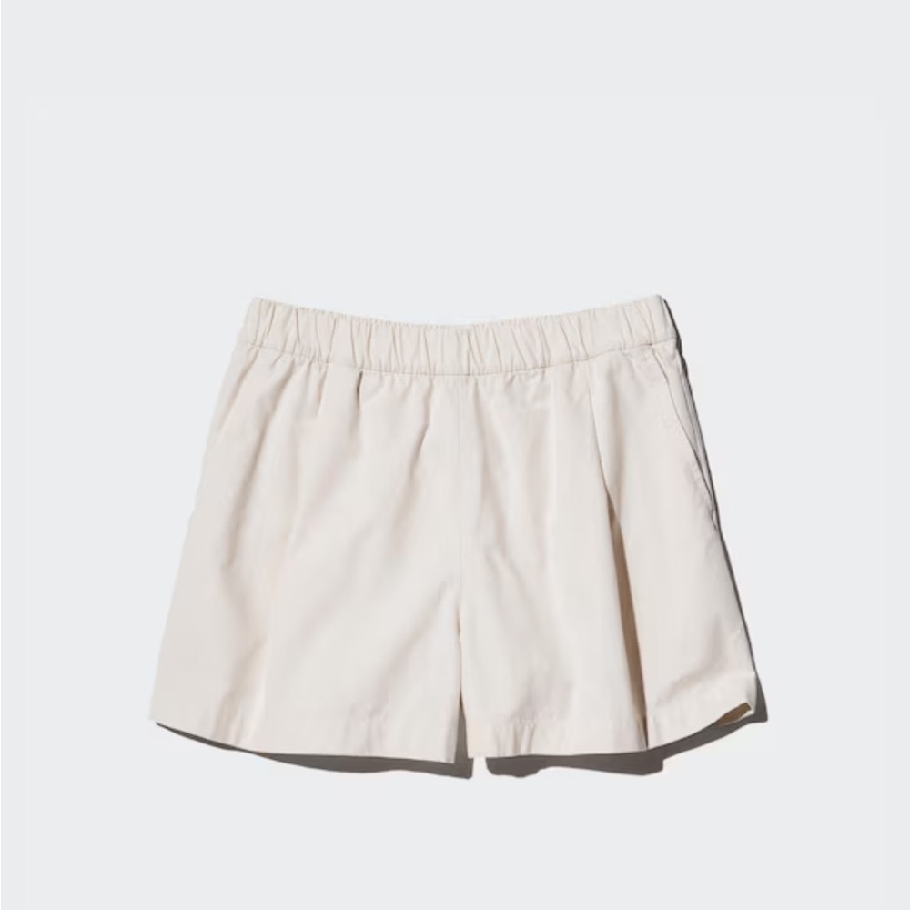 Uniqlo Women's High Waist Cream Shorts